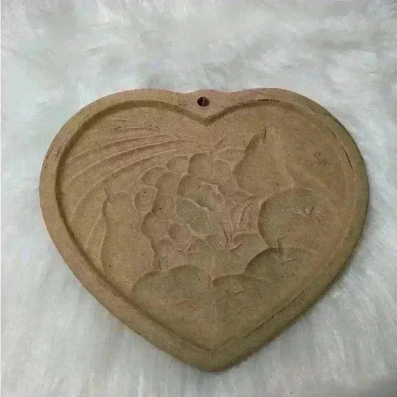 Vintage 1995 Pampered Chef Cookie Mold-HEART OF PLENTY-Heart W/Cornucopia Fruit - Picture 1 of 2